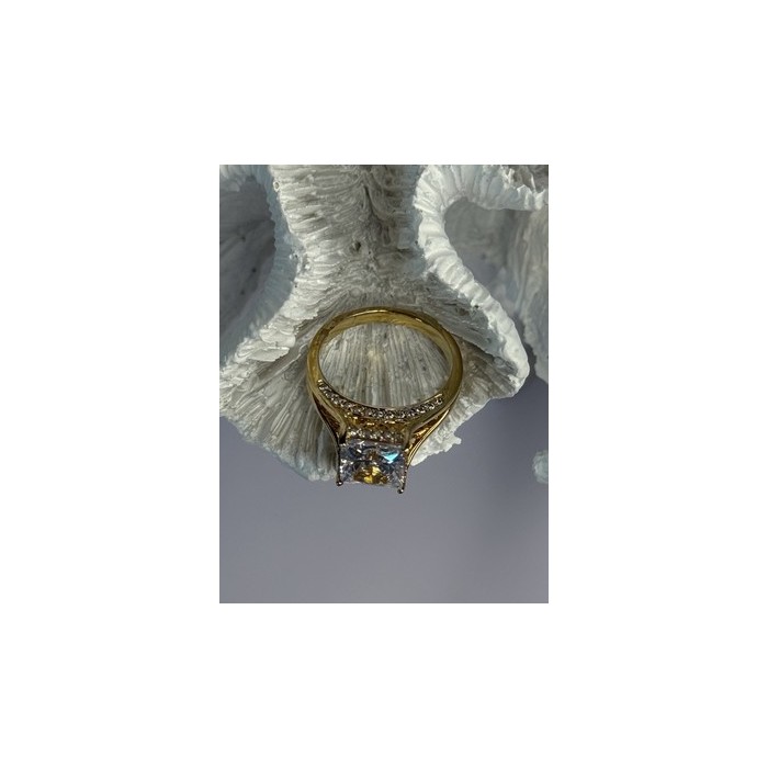 925 Sterling Silver Gold Plated Bge CZ Ring Size 7