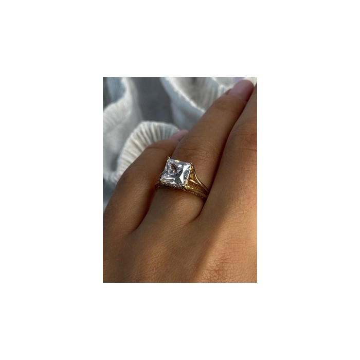 925 Sterling Silver Gold Plated Bge CZ Ring Size 7
