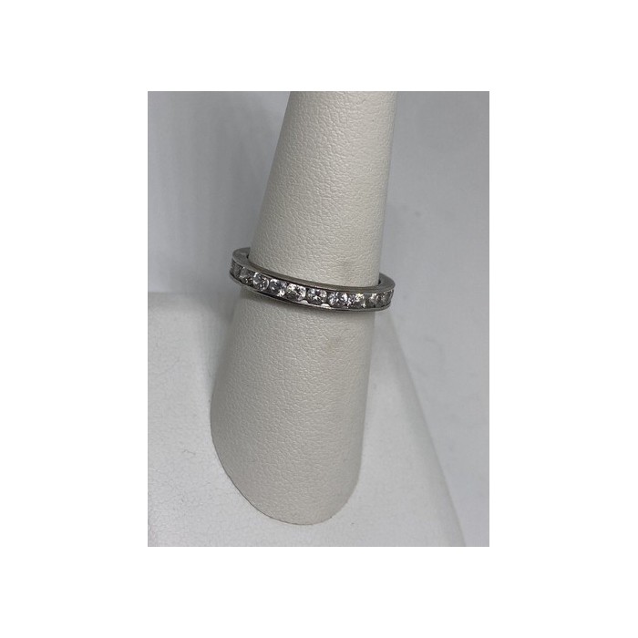 925 Sterling Silver CZ Ring Size 8