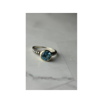 925 Sterling Silver Blue Spinel Ring Size 6