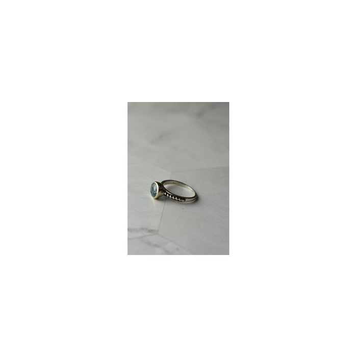 925 Sterling Silver Blue Spinel Ring Size 6