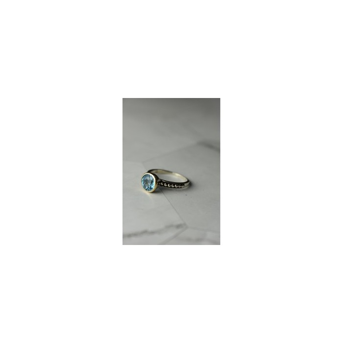 925 Sterling Silver Blue Spinel Ring Size 6