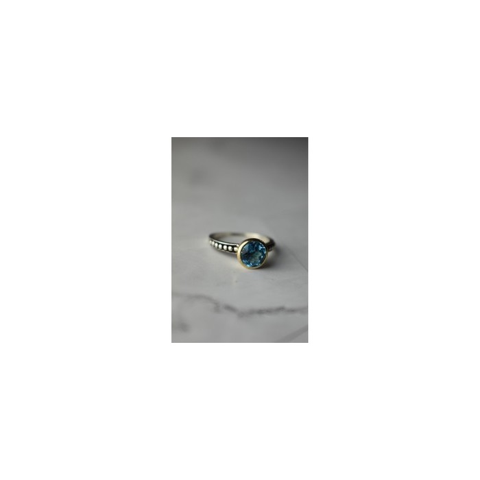 925 Sterling Silver Blue Spinel Ring Size 6