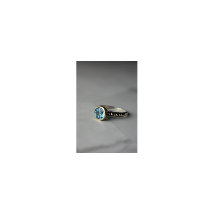 925 Sterling Silver Blue Spinel Ring Size 6