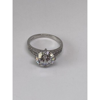925 Sterling Silver CZ Ring Size 7.75