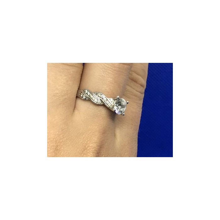 925 Sterling Silver CZ Ring Size 8