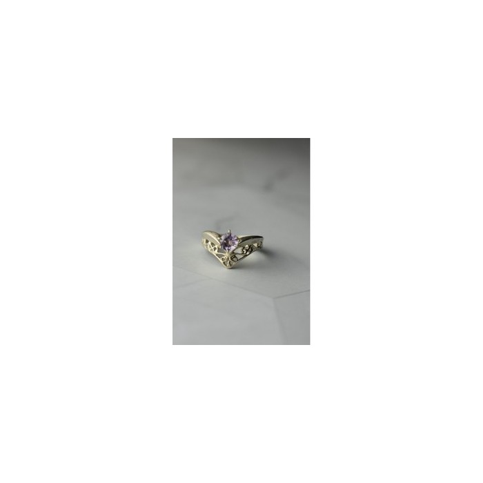 925 Sterling Silver Amethyst Openwork Ring Size 6.5