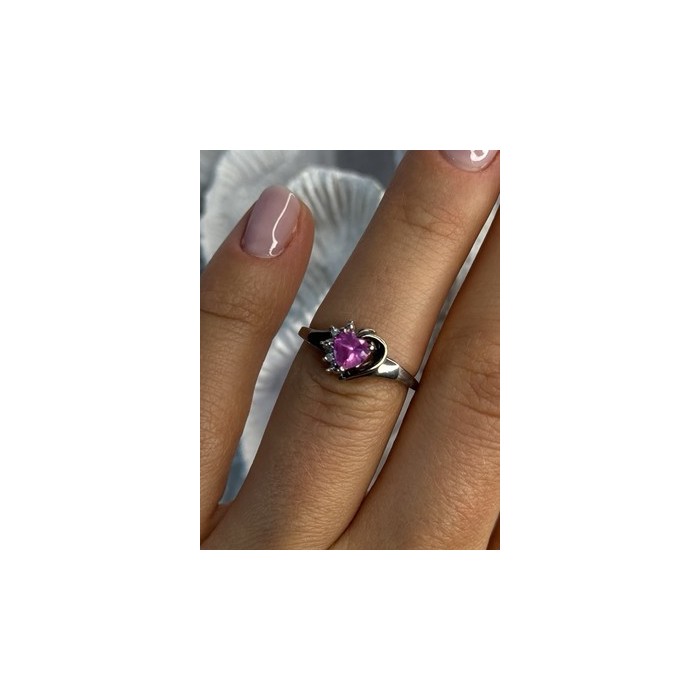 925 Sterling Silver Pink Topaz Heart Ring Size 6