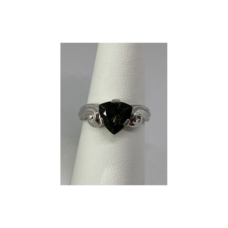 925 Sterling Silver CZ Ring Size 7.75