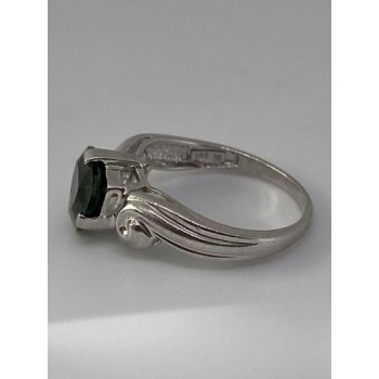 925 Sterling Silver CZ Ring Size 7.75