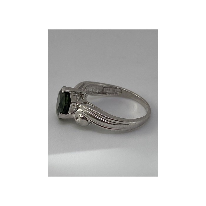 925 Sterling Silver CZ Ring Size 7.75