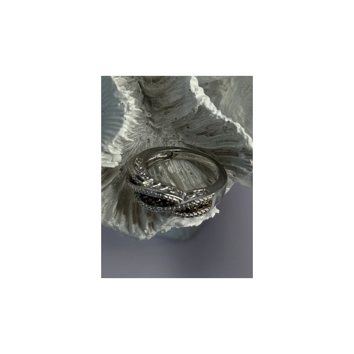 925 Sterling Silver Gold Part Emerald Ring Size 6