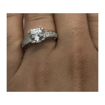 925 Sterling Silver CZ Ring Size 6.5