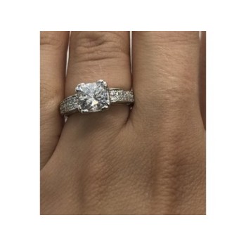 925 Sterling Silver CZ Ring Size 6.5