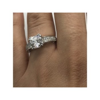 925 Sterling Silver CZ Ring Size 6.5