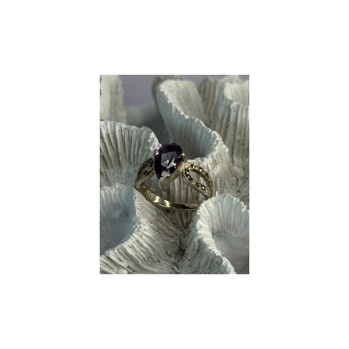 925 Sterling Silver Amethyst & Marcasite Ring Size 7.5