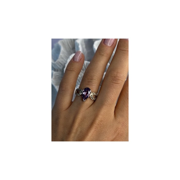 925 Sterling Silver Amethyst & Marcasite Ring Size 7.5