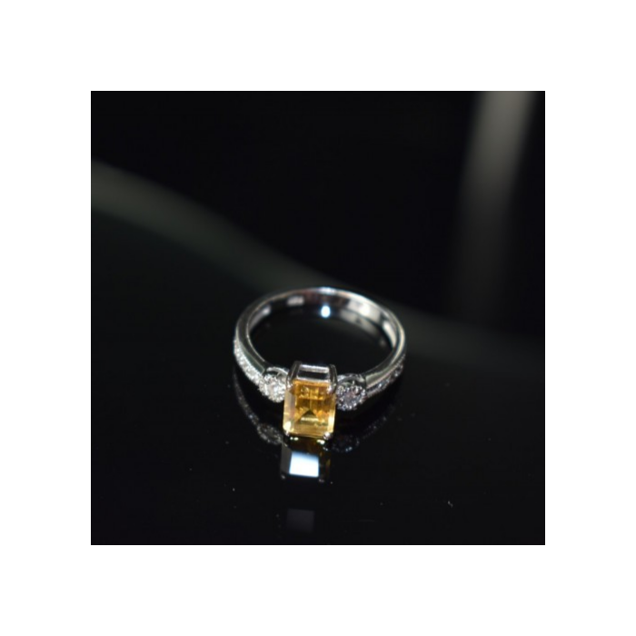 925 Sterling Silver Citrine & CZ Ring Size 8