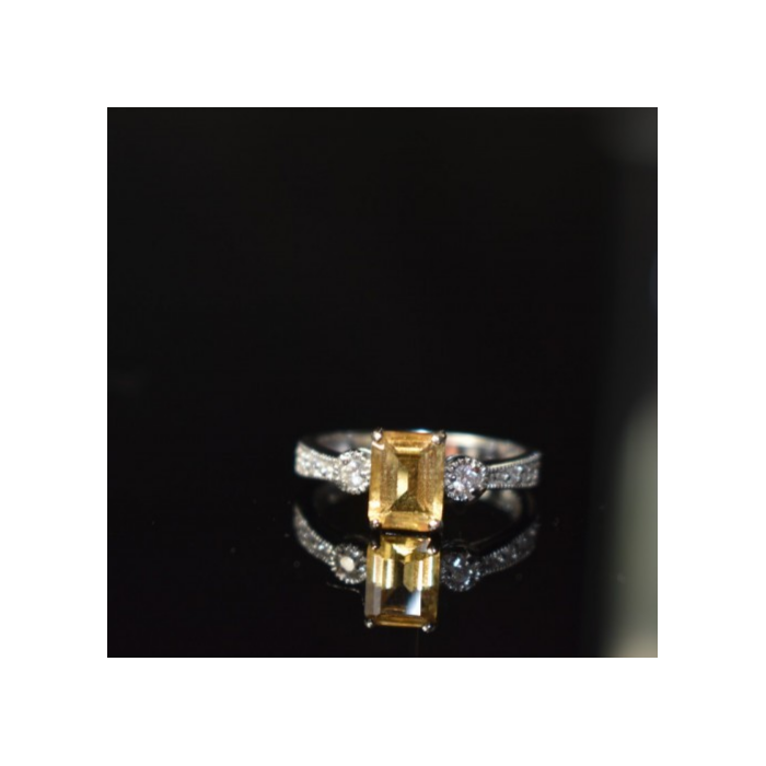 925 Sterling Silver Citrine & CZ Ring Size 8
