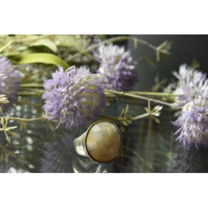 925 STERLING SILVER  MOTHER OF PEARL MOSAIC RING SIZE 8 ITALY