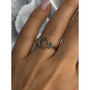 925 Sterling Silver Moon & Star Marcasite Ring Size 8