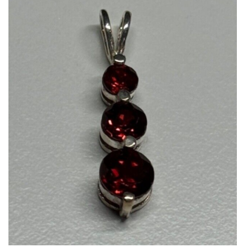 925 Sterling Silver Garnet Pendant