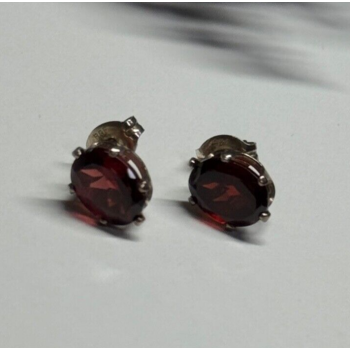 925 Sterling Silver Garnet Earrings
