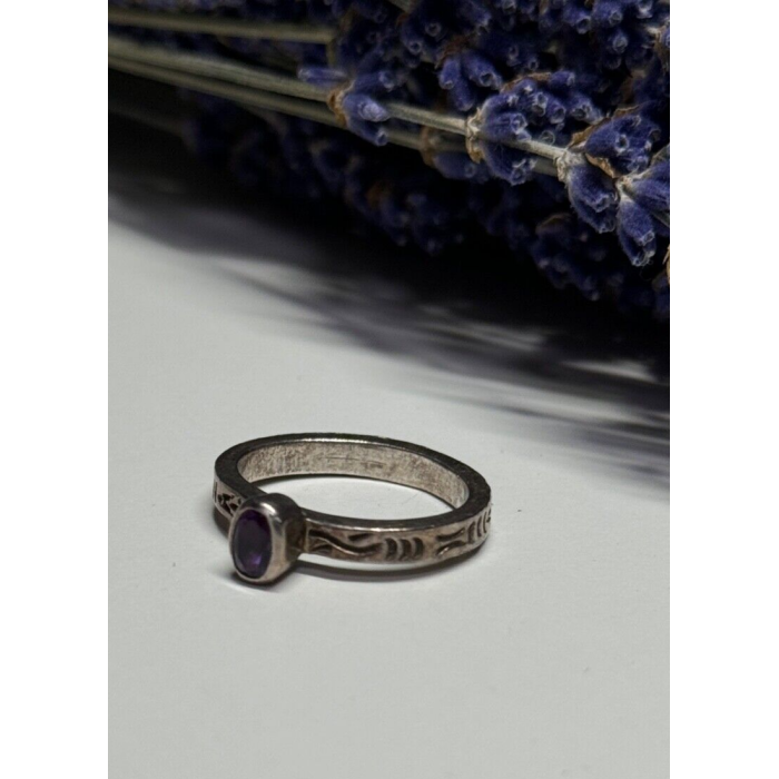 925 Sterling Silver Amethyst Ring Size 6
