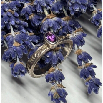 925 Sterling Silver Amethyst Ring Size 6