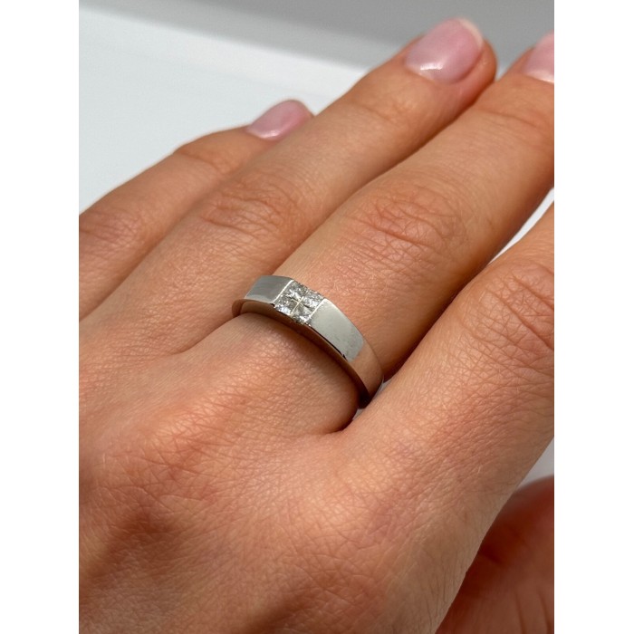 14K WHITE GOLD  DIAMONDS RING SIZE 7