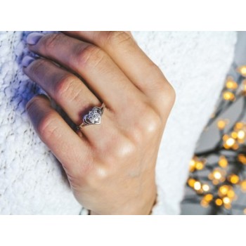 900 PLATINUM SAPPHIRES 