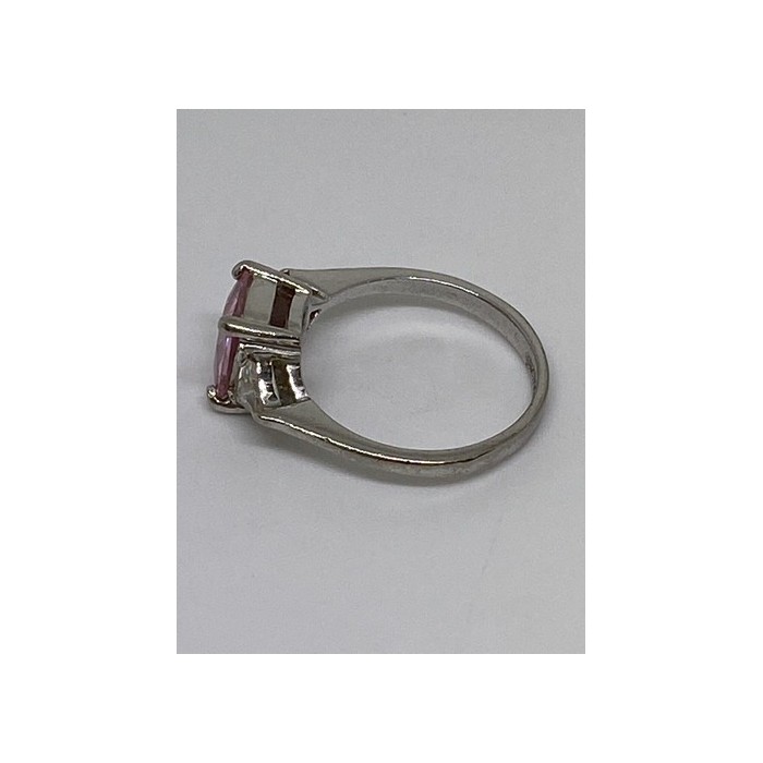 925 Sterling Silver CZ Ring Size 7.75