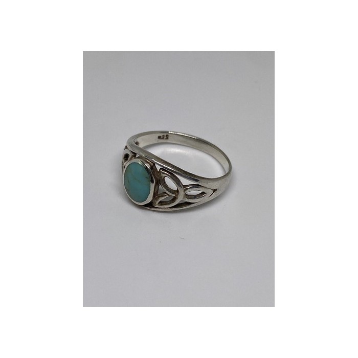 925 Sterling Silver Ring With Turquoise Size 7.75