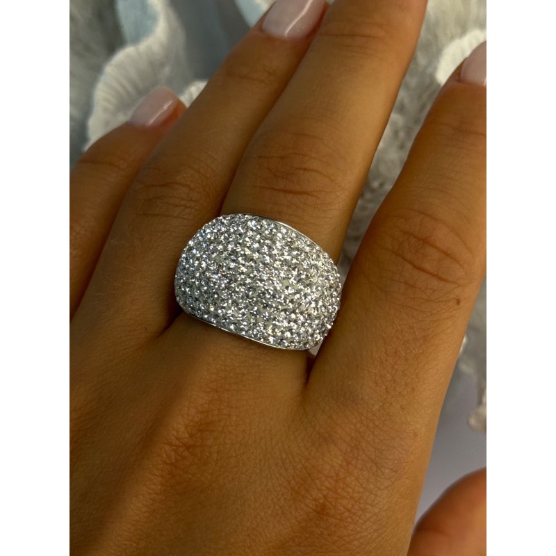 Beautiful 925 Sterling Silver CZ Ring Size 8