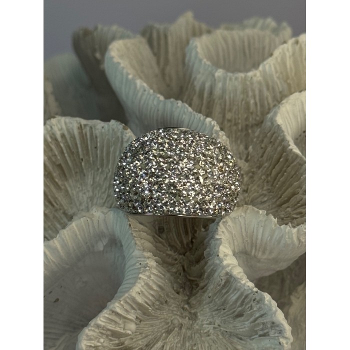 Beautiful 925 Sterling Silver CZ Ring Size 8