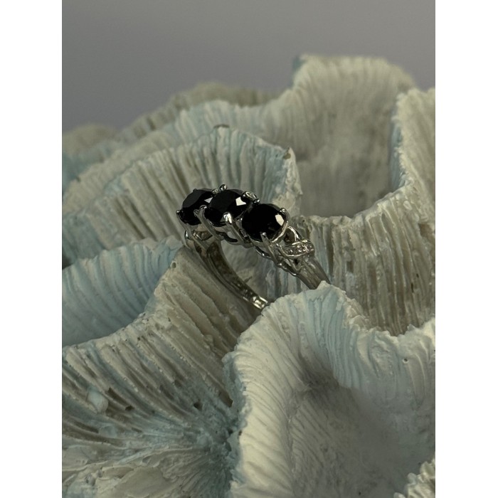 10K White Gold Sapphire & Diamond Ring Size 7.5