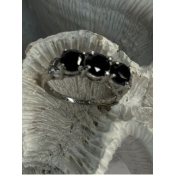 10K White Gold Sapphire & Diamond Ring Size 7.5