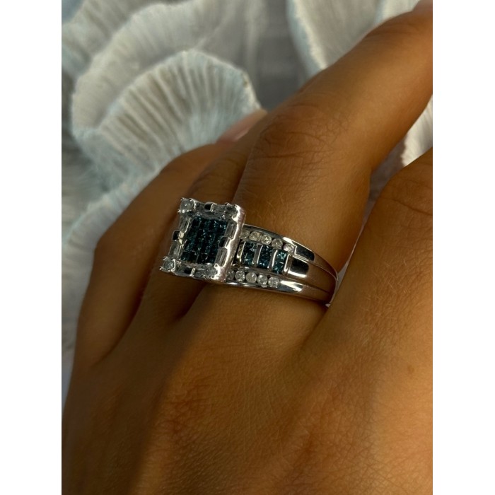 10K White Gold Aquamarine & White Topaz Ring Size 8