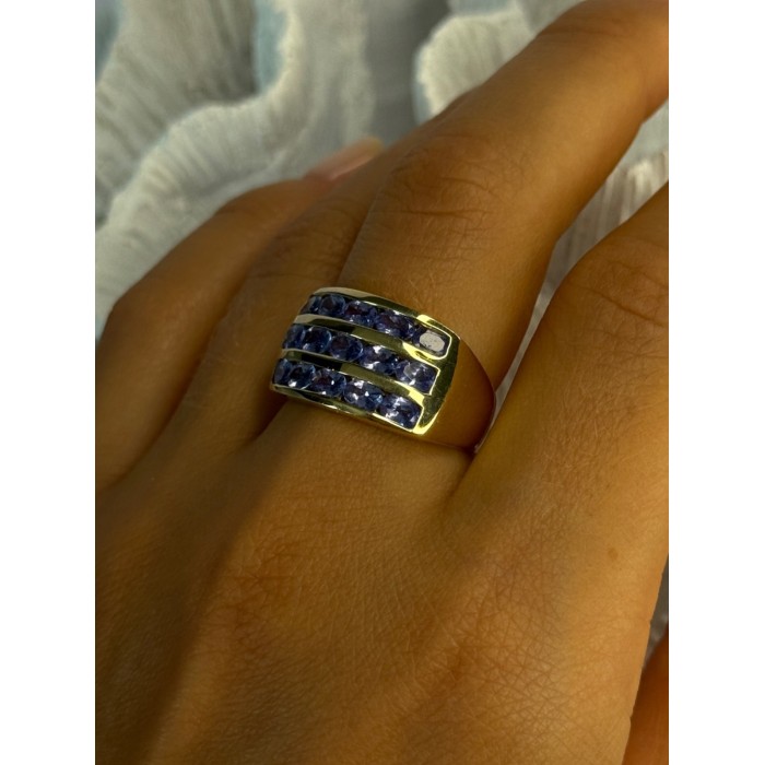 14K Yellow Gold Tanzanite Ring Size 9