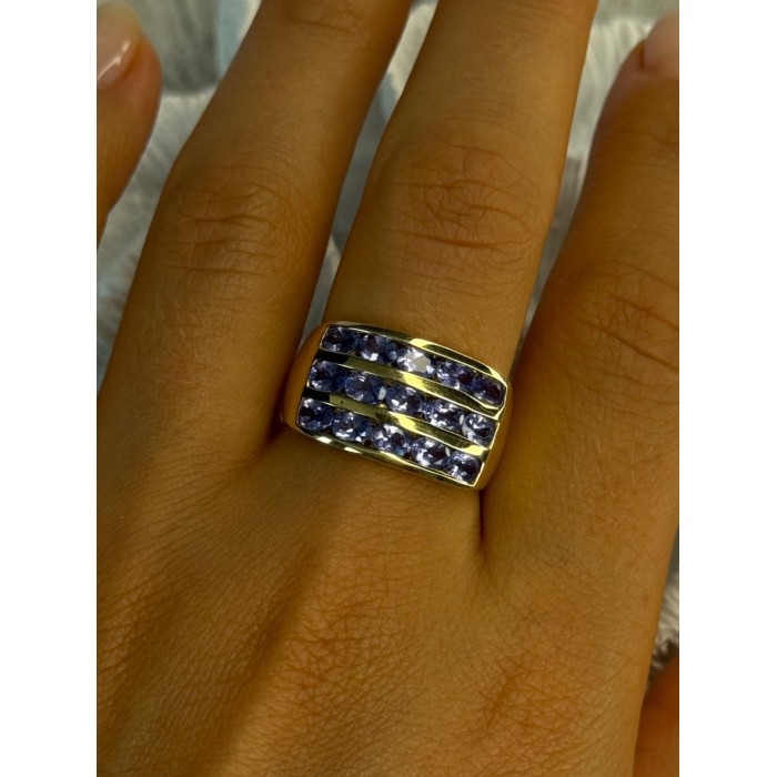 14K Yellow Gold Tanzanite Ring Size 9