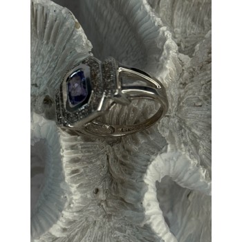 14K White Gold Tanzanite & Diamond Ring Size 6