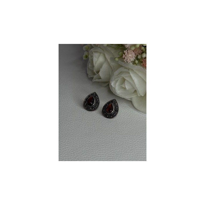 925 Sterling Silver Garnet & Marcasite Earrings Length 0.60 Inch