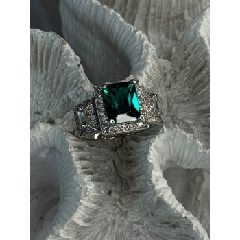 925 Sterling Silver Emerald & Cz Ring Size 6