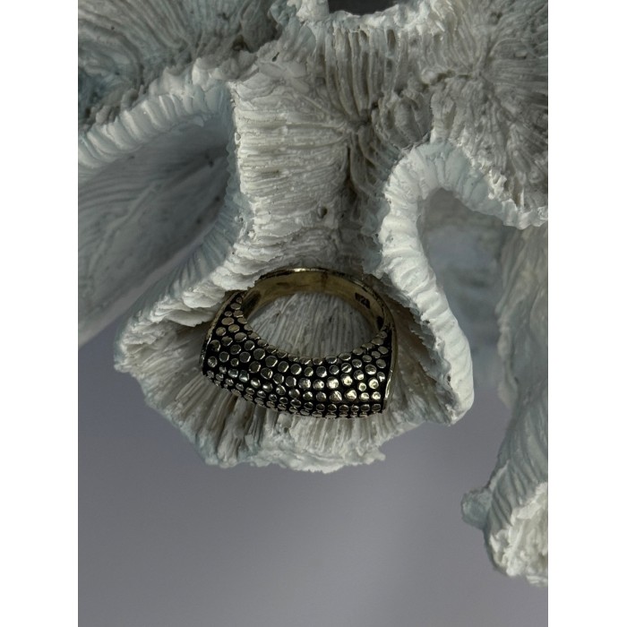 Unique Design 925 Sterling Silver Ring Size 5