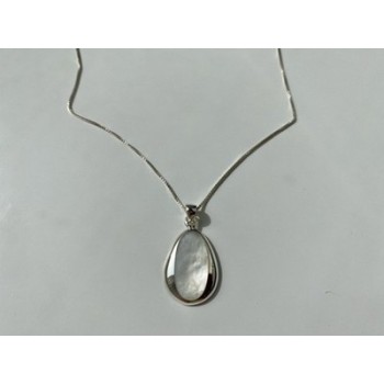 925 Sterling Silver Mother of pearl Chain with Pendant Italy