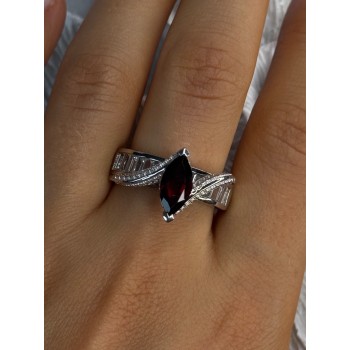 925 Sterling Silver Garnet & Beryl Ring Size 10