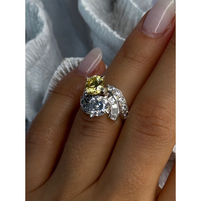 925 Sterling Silver Yellow & White Cz Ring Size 6