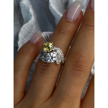 925 Sterling Silver Yellow & White Cz Ring Size 6