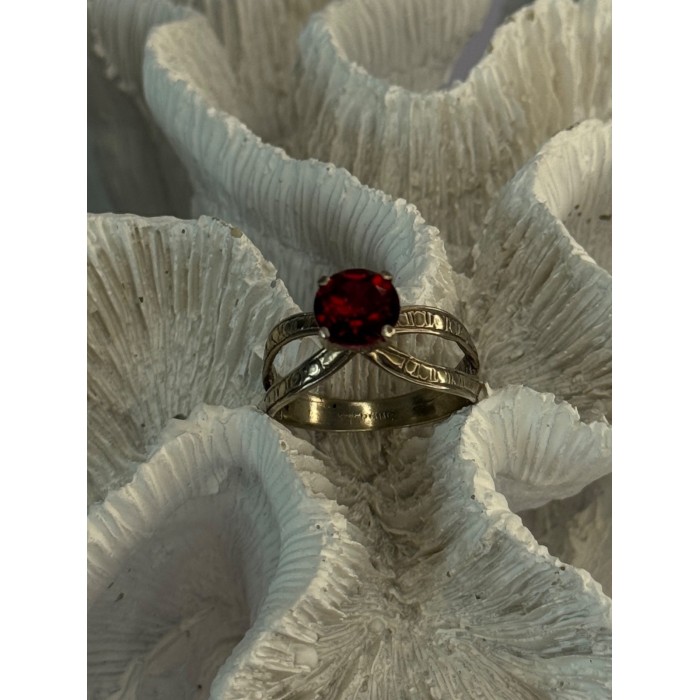 Vintage 925 Sterling Silver Ruby Ring Size 9.5