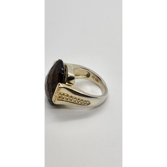 925 Sterling Silver Quartz Ring Size 7